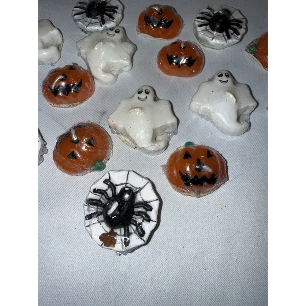Vintage  Halloween Floating Candles Set‎ of 16  Pumpkin Ghost Spiders